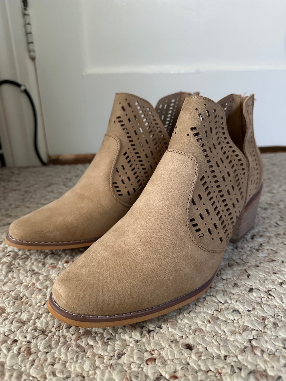 Wanted - Women Tan Suede Ankle Boots